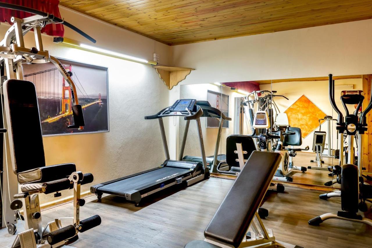 רימיני Hotel Apollo מראה חיצוני תמונה